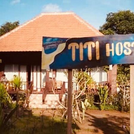Titi Hostel Lembongan Zewnętrze zdjęcie