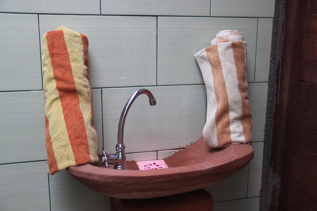 Titi Hostel Lembongan Zewnętrze zdjęcie