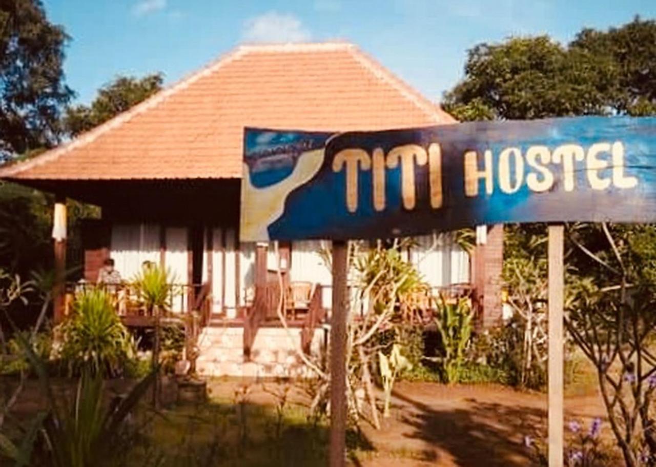 Titi Hostel Lembongan Zewnętrze zdjęcie