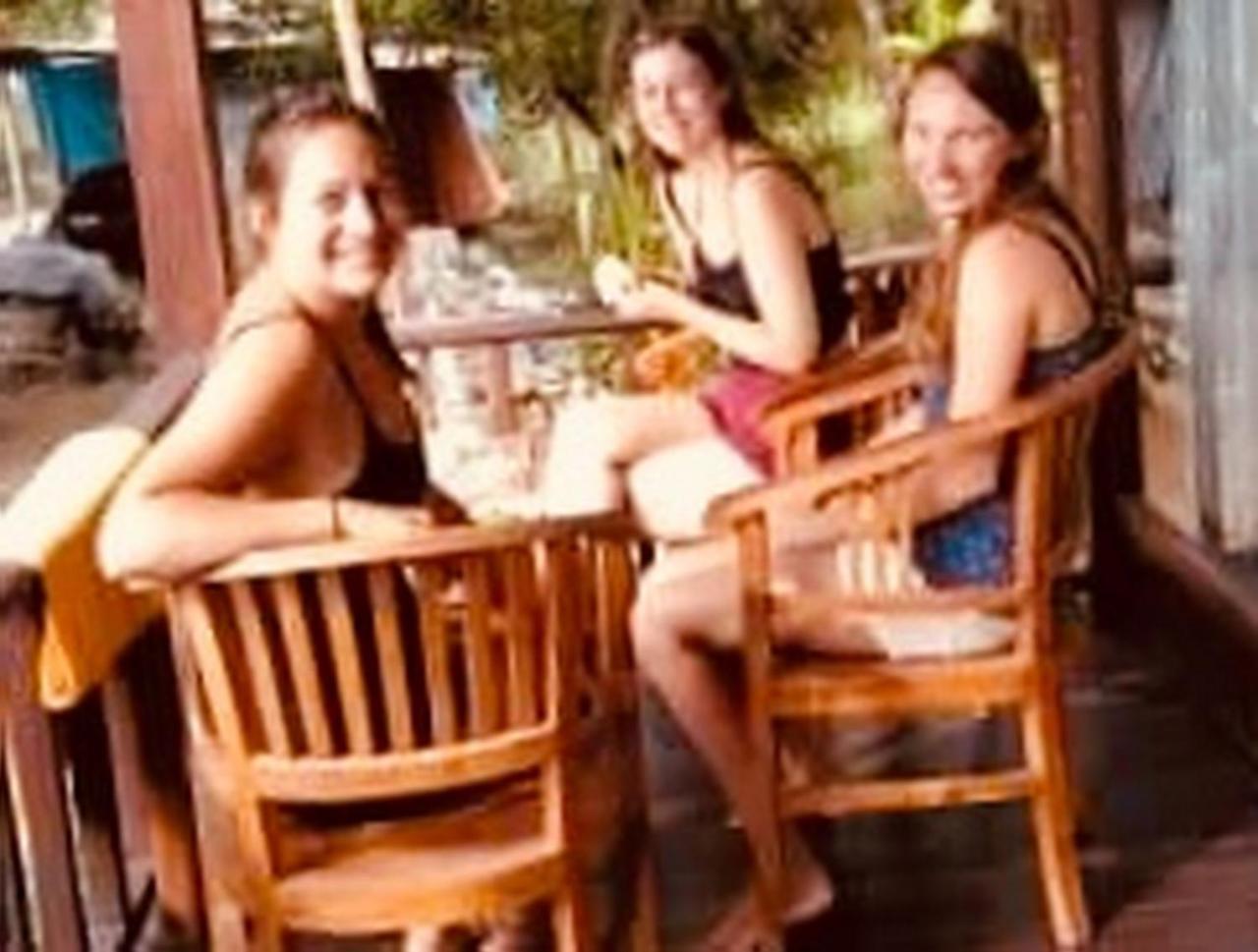 Titi Hostel Lembongan Zewnętrze zdjęcie